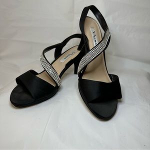 Nina Women’s Black Satin Dress Shoes